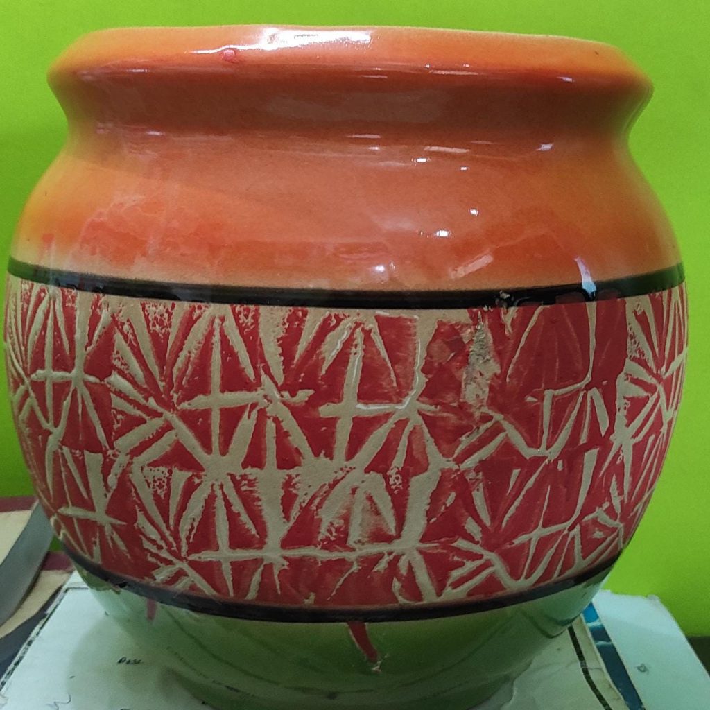 China Clay Design Pot